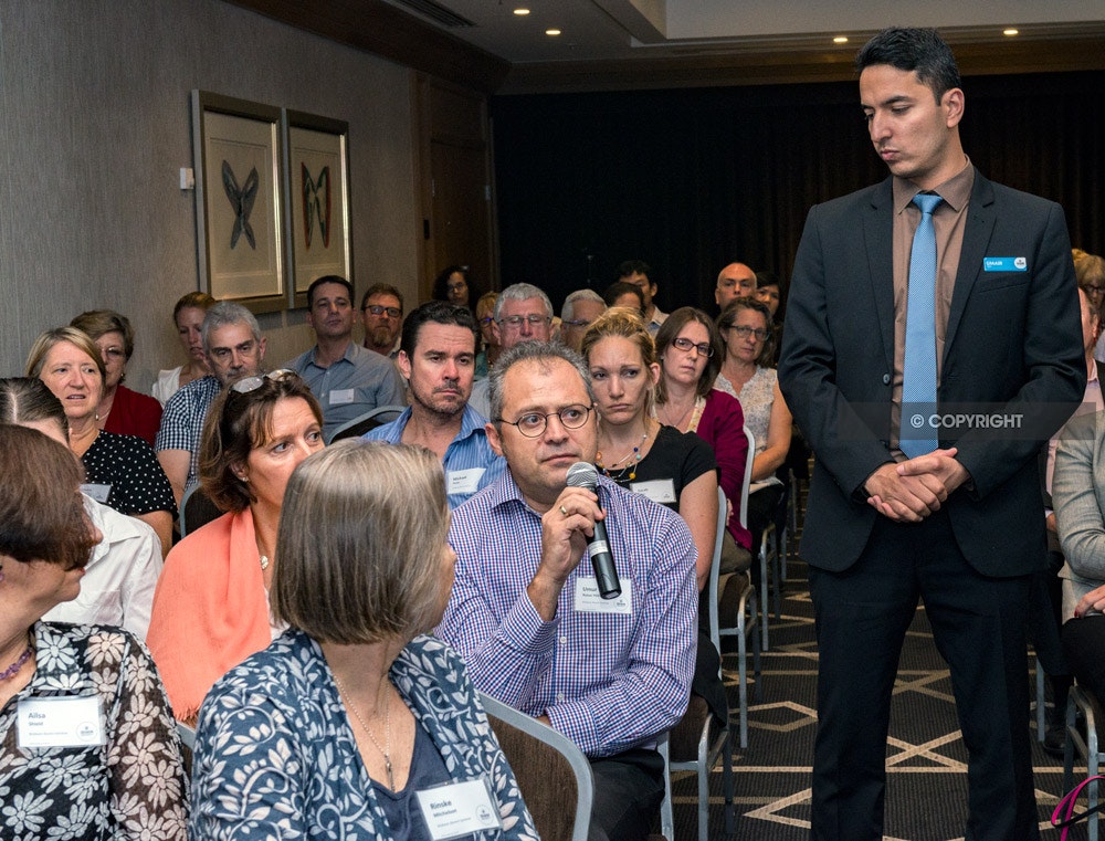 _DSC8153wr - Gaye Gee of Brisbane Commercial Photography contract for event photography for Deakin University at an Alumni Event at the Sofitel Hotel,...